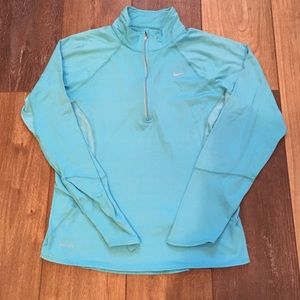 Nike dry fit pull over